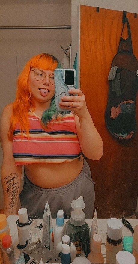 Peachykeenstine22