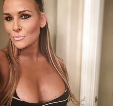 Natalya Neidhart OnlyFans泄露裸照