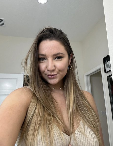 Lexi Love