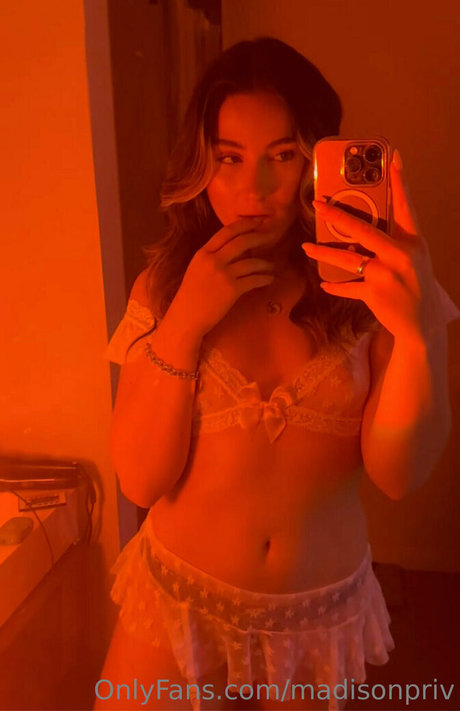 Foto nua vazada do OnlyFans de Madisonpriv