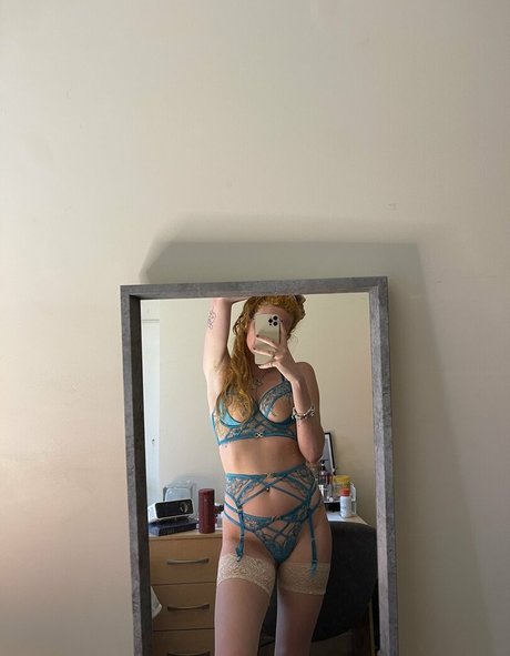 Annieecharlottefree
