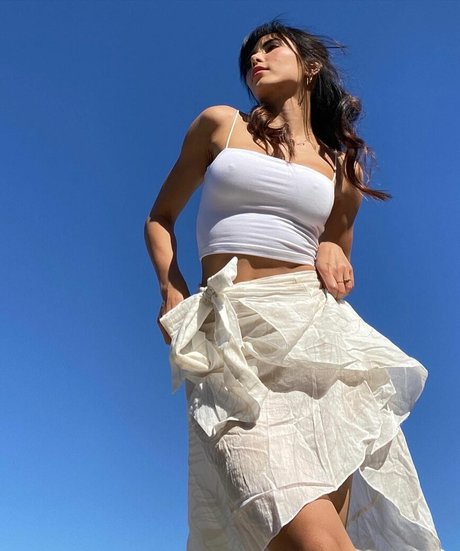 Anna Akana