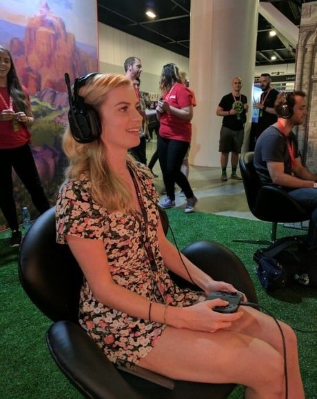 Elyse Willems OnlyFansリークヌード写真