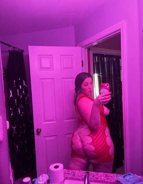 Foto desnuda filtrada de OnlyFans de Trapqueenary