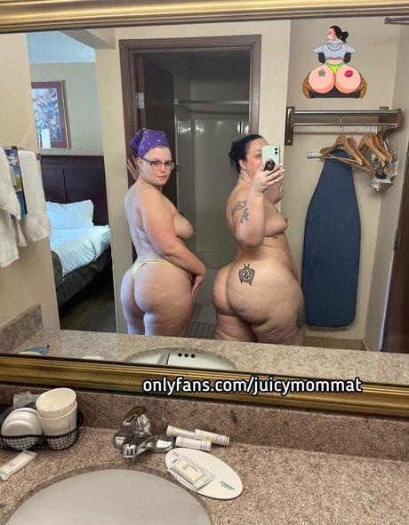 Juicymommat