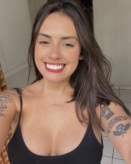 Vitoria Marcilio OnlyFans泄露裸照