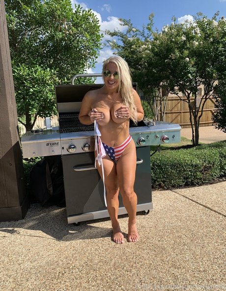 Courtneyanntt