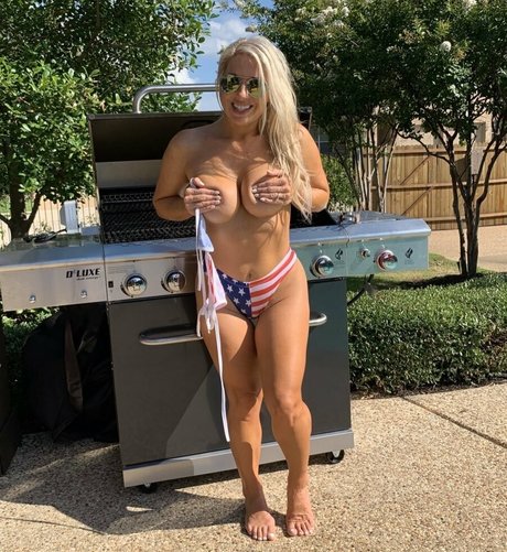 Courtneyanntt
