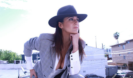 Emmanuelle Chriqui