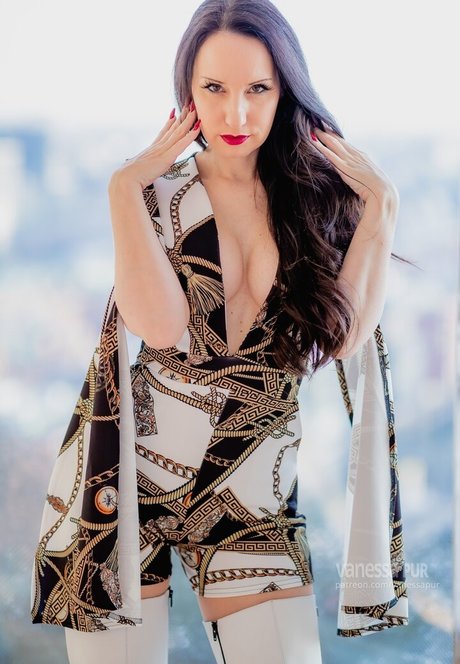 Vanessa Pur