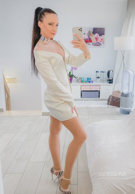 Vanessa Pur