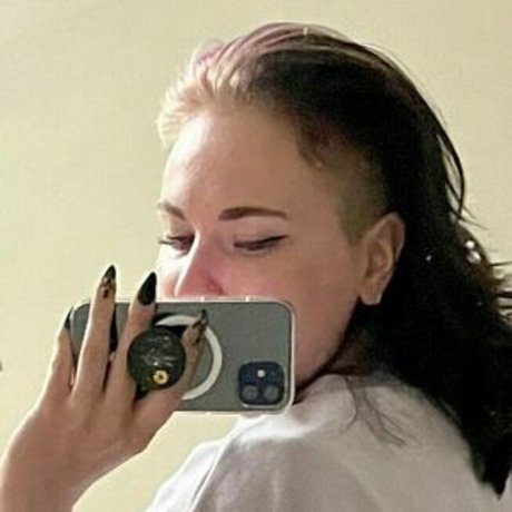 Alexxskye