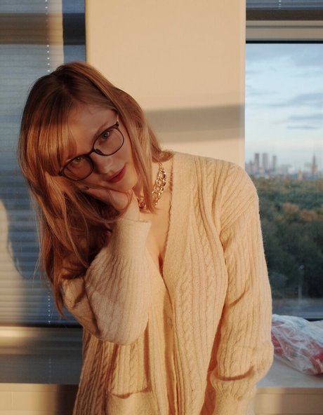 Ella Freya