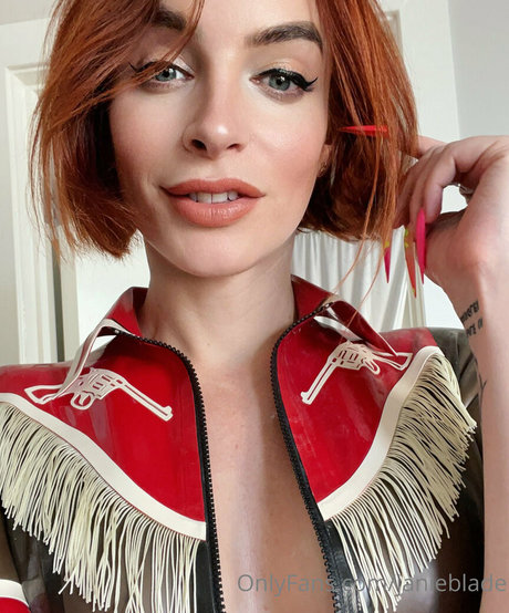 Janie Blade