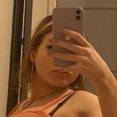 Naken läckt OnlyFans-bild av Chloefaye