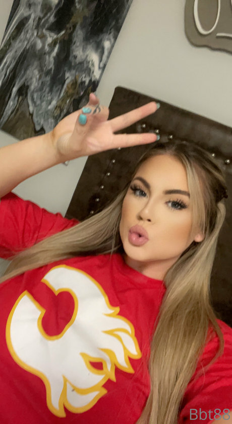 Обнаженная фотография утечки OnlyFans от Bailey Saint