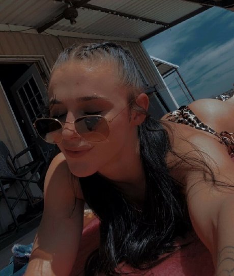 Alaston vuotanut OnlyFans-kuva Barbiebabe444