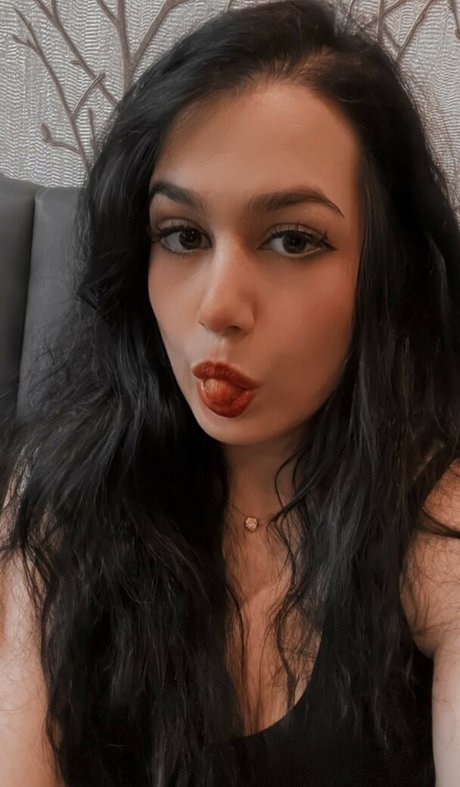 Alaston vuotanut OnlyFans-kuva Viotcz