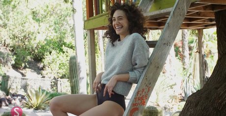 Emmy Rossum OnlyFansリークヌード写真