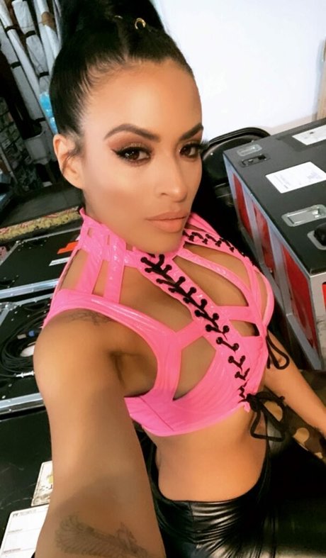 Zelina Vega