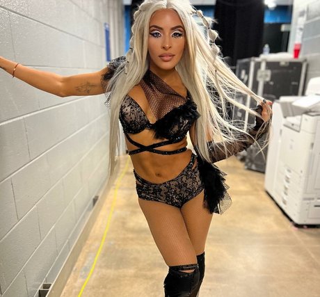 Zelina Vega