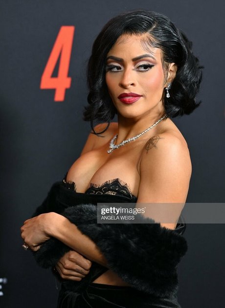 Zelina Vega