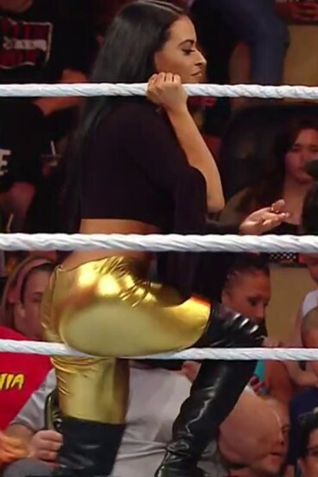 Zelina Vega