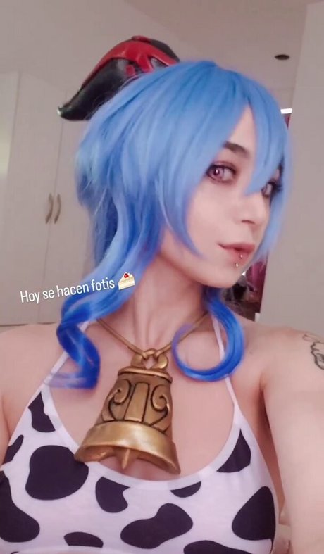 Naken läckt OnlyFans-bild av Moonyourwaifu