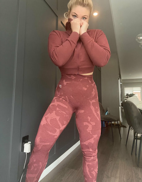 Naken lekkede OnlyFans-bilde av Babybianca