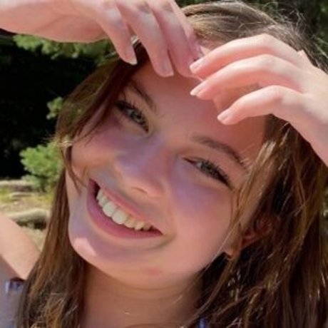Naken läckt OnlyFans-bild av Ilina
