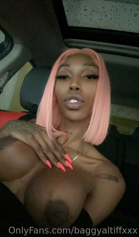 Baggyaltiffxxx