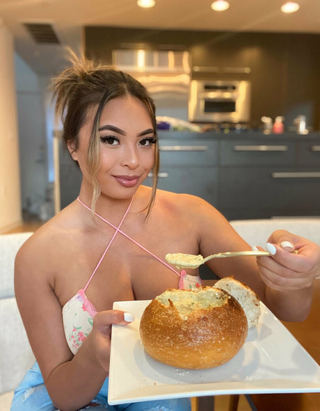 Lindavo  nude leaked OnlyFans photo