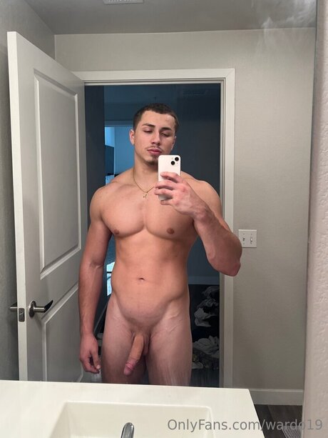 Alaston vuotanut OnlyFans-kuva Fanvidz
