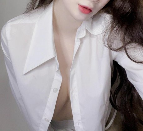 Foto desnuda filtrada de OnlyFans de Asuna