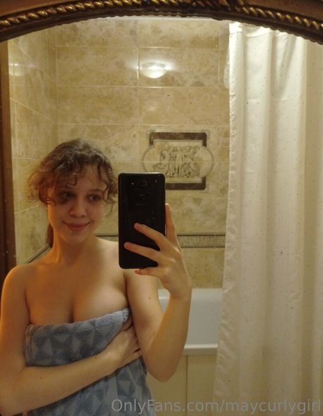 Maycurlygirl OnlyFans 유출 누드 사진