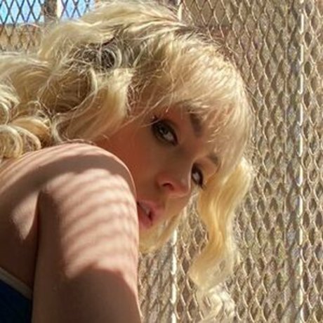 Lilly Bell