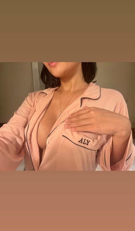 Обнаженная фотография утечки OnlyFans от Alyssa Silos