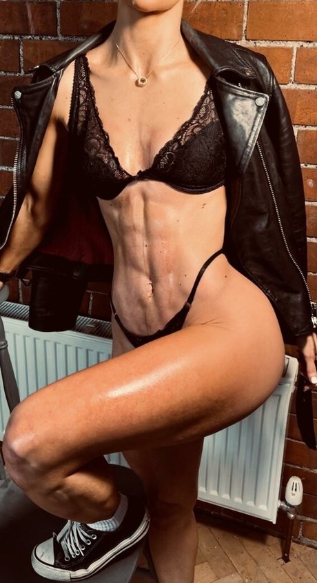 Kitty Lo