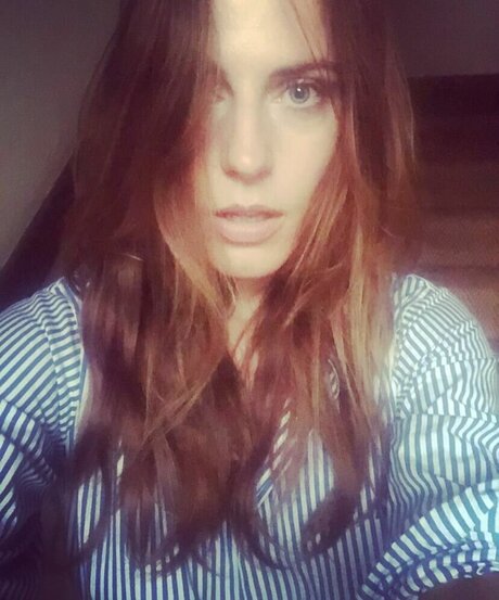Naken läckt OnlyFans-bild av Antje Traue