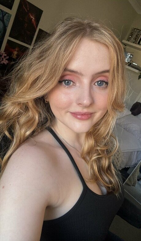 Foto desnuda filtrada de OnlyFans de Krysttl