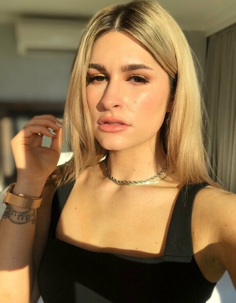 Courtney Laplante