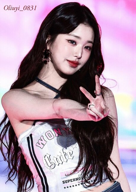 Jang Wonyoung