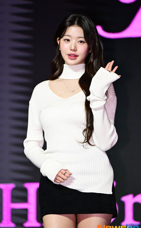 Jang Wonyoung