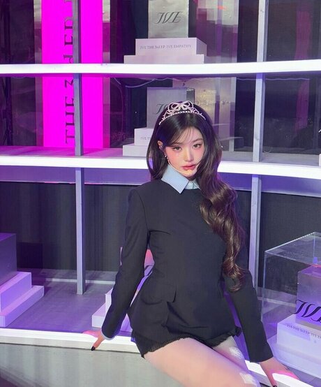 Jang Wonyoung