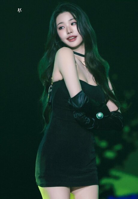 Jang Wonyoung
