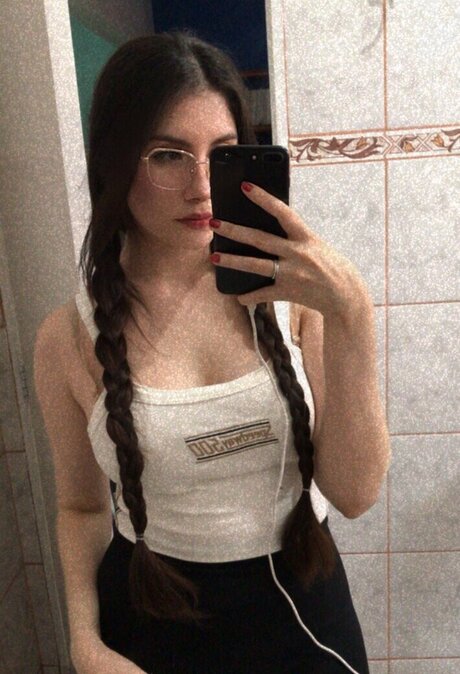 Обнаженная фотография утечки OnlyFans от Fr4vinha