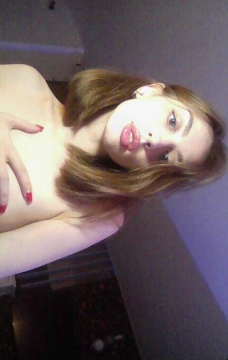 Naken läckt OnlyFans-bild av Hhotstuff