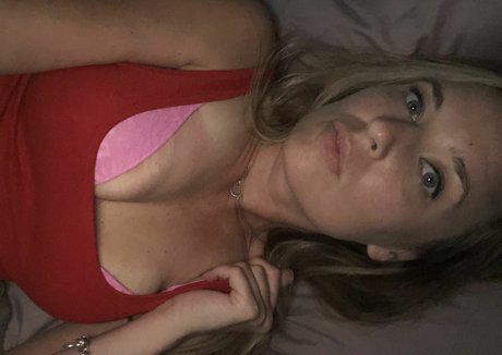 Foto di nudo di fuga di OnlyFans di Lyricinmyhead