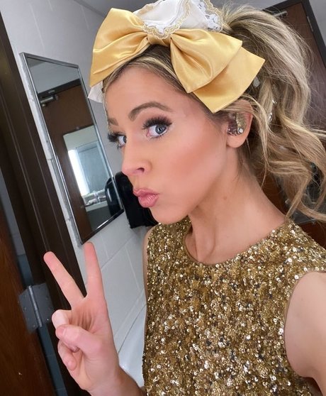 Nøgent lækket OnlyFans-billede af Lindsey Stirling