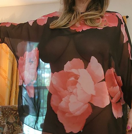 Susan 36ddd Vip